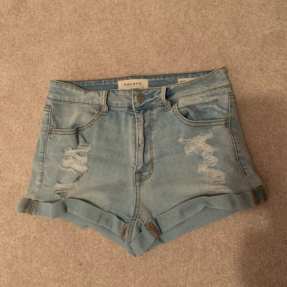PacSun very soft super stretch shortie